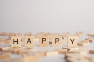 איך להיות שמח - הכח שבמילים - להיות בשמחה