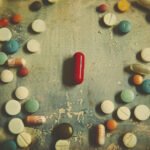 להפסיק לקחת כדורים - כיצד להפסיק לקחת כדורים נגד חרדה, איך להפסיק לקחת כדורי הרגעה, איך לטפל בעצמי בלי כדורים