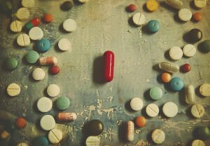 להפסיק לקחת כדורים - כיצד להפסיק לקחת כדורים נגד חרדה, איך להפסיק לקחת כדורי הרגעה, איך לטפל בעצמי בלי כדורים