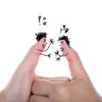 למה זוגות רבים על שטויות - למה זוגות לא מפסיקים לריב - איך זה שזוגות רבים בלי הפסקה